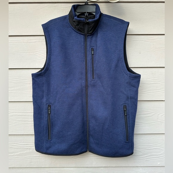 Vineyard Vines Men's Vineyard Navy Mountain Sweater Fleece Vest